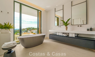 Villa sophistiquée avec vue panoramique à vendre dans une résidence sécurisée à La Quinta, Marbella - Benahavis 787320 