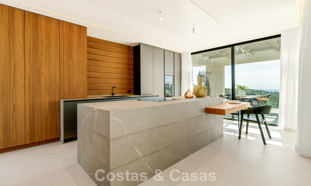 Villa sophistiquée avec vue panoramique à vendre dans une résidence sécurisée à La Quinta, Marbella - Benahavis 787331