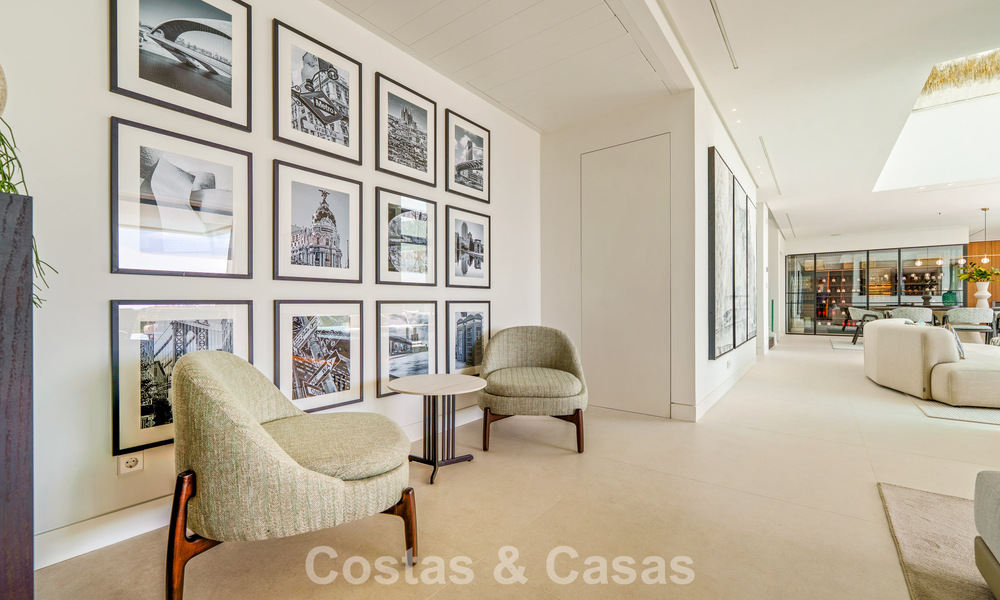 Villa sophistiquée avec vue panoramique à vendre dans une résidence sécurisée à La Quinta, Marbella - Benahavis 787345