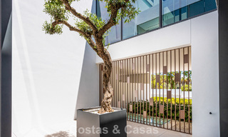 Maison exclusive avec vue sur la mer à vendre dans un complexe moderne avec sécurité 24h sur le Golden Mile de Marbella 787276 