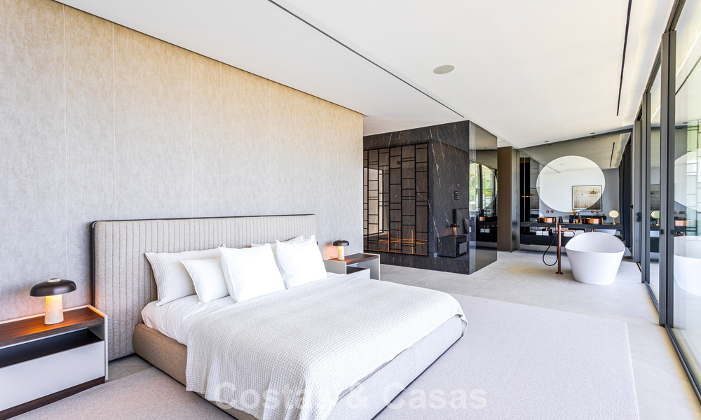 Maison exclusive avec vue sur la mer à vendre dans un complexe moderne avec sécurité 24h sur le Golden Mile de Marbella 787283