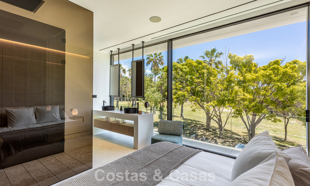 Maison exclusive avec vue sur la mer à vendre dans un complexe moderne avec sécurité 24h sur le Golden Mile de Marbella 787288