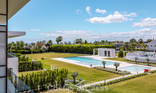 Maison exclusive avec vue sur la mer à vendre dans un complexe moderne avec sécurité 24h sur le Golden Mile de Marbella 787297 