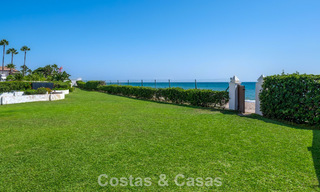 Spacieuse maison de ville à vendre dans une résidence sécurisée en bord de mer, à l'est de Marbella 787536 