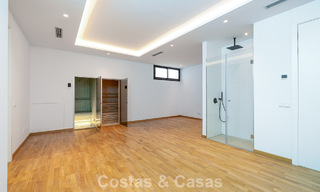 Villa contemporaine à vendre à quelques pas de la plage et des commodités, dans le centre-ville de Marbella 787457 