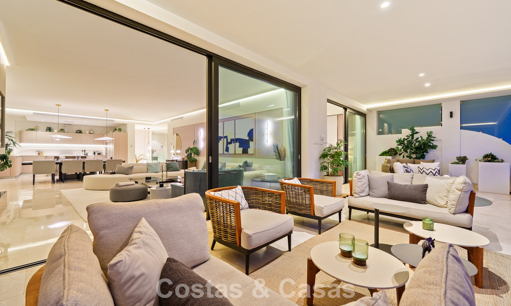 Appartement avec vue sur la mer à vendre dans un complexe prestigieux de Sierra Blanca, sur le Golden Mile de Marbella 787552