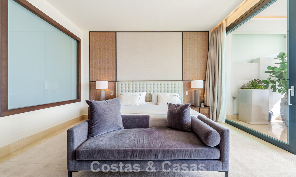 Appartement avec vue sur la mer à vendre dans un complexe prestigieux de Sierra Blanca, sur le Golden Mile de Marbella 787568