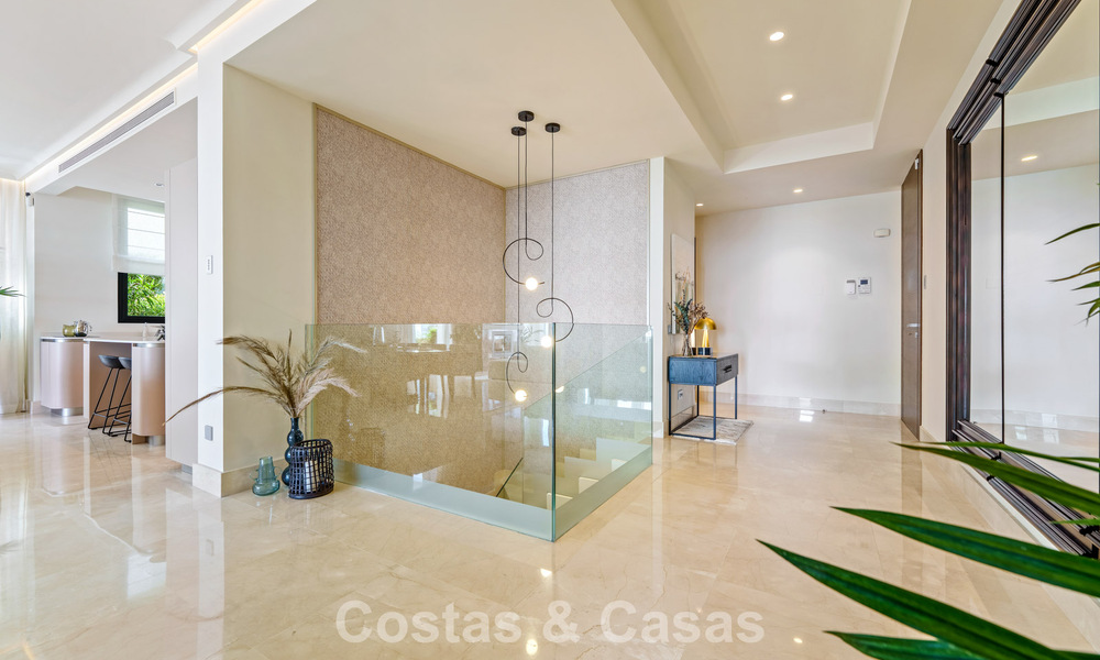 Appartement avec vue sur la mer à vendre dans un complexe prestigieux de Sierra Blanca, sur le Golden Mile de Marbella 787569