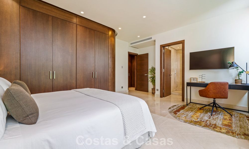 Appartement avec vue sur la mer à vendre dans un complexe prestigieux de Sierra Blanca, sur le Golden Mile de Marbella 787576