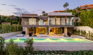 Luxueuse villa neuve, prête à emménager, à vendre dans un prestigieux complexe de golf 5* à Marbella - Benahavis 787416 