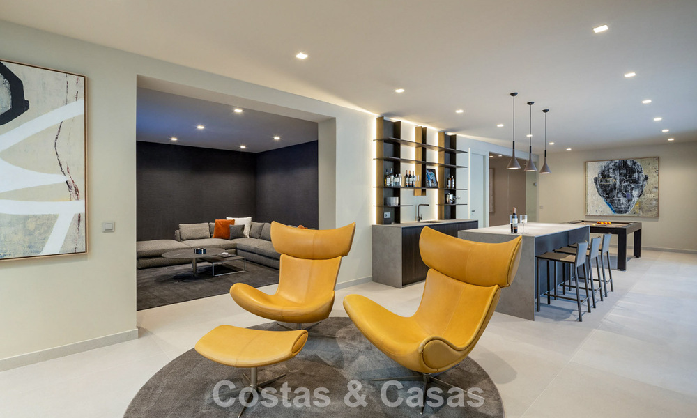 Luxueuse villa neuve, prête à emménager, à vendre dans un prestigieux complexe de golf 5* à Marbella - Benahavis 787425