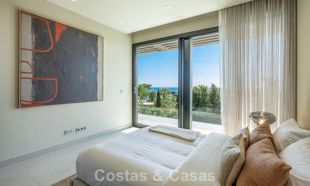 Luxueuse villa neuve, prête à emménager, à vendre dans un prestigieux complexe de golf 5* à Marbella - Benahavis 787439