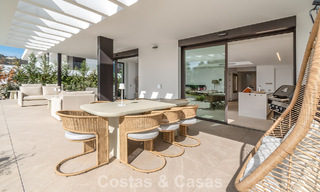 Maison moderne à vendre dans un complexe de golf à l'est du centre de Marbella 787936 