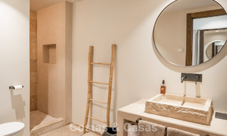 Villa prête à emménager, dans le style chic d'Ibiza, avec vue sur la mer, à vendre sur le nouveau Golden Mile entre Marbella et Estepona 787775 