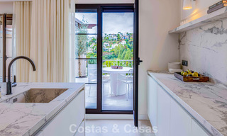 Penthouse d'angle contemporain, rénové et prêt à emménager, à vendre à Marbella - Benahavis 787898 