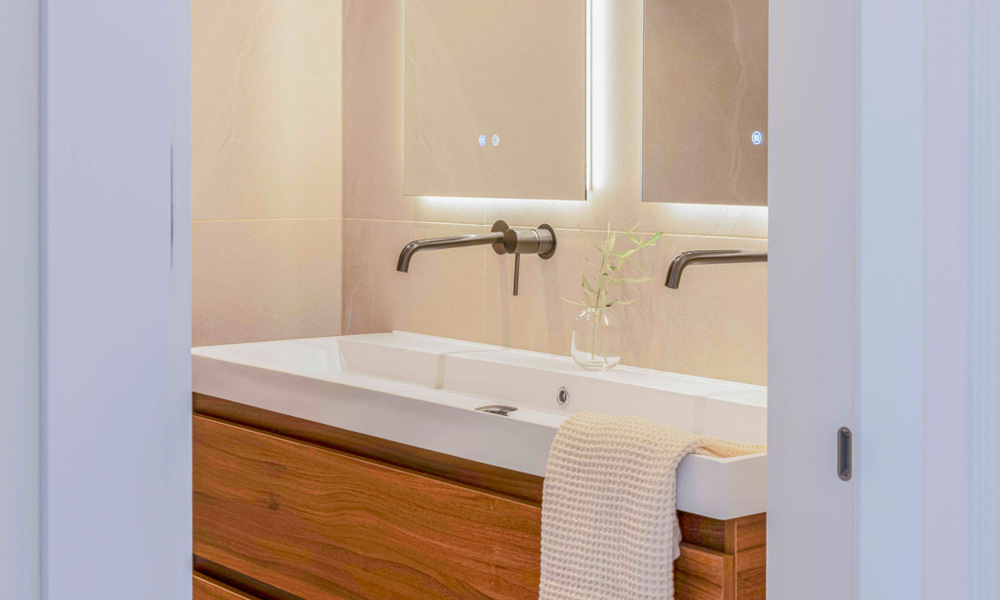 Penthouse d'angle contemporain, rénové et prêt à emménager, à vendre à Marbella - Benahavis 787906