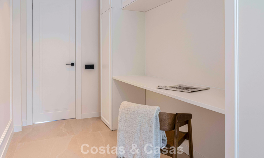 Penthouse d'angle contemporain, rénové et prêt à emménager, à vendre à Marbella - Benahavis 787917