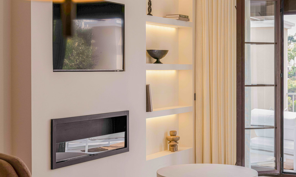 Penthouse d'angle contemporain, rénové et prêt à emménager, à vendre à Marbella - Benahavis 787929