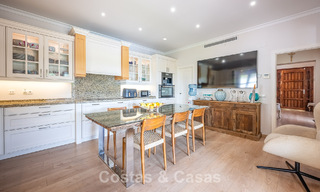 Villa de luxe méditerranéenne avec vue panoramique à vendre, nichée dans les collines verdoyantes de Marbella - Benahavís 789887 