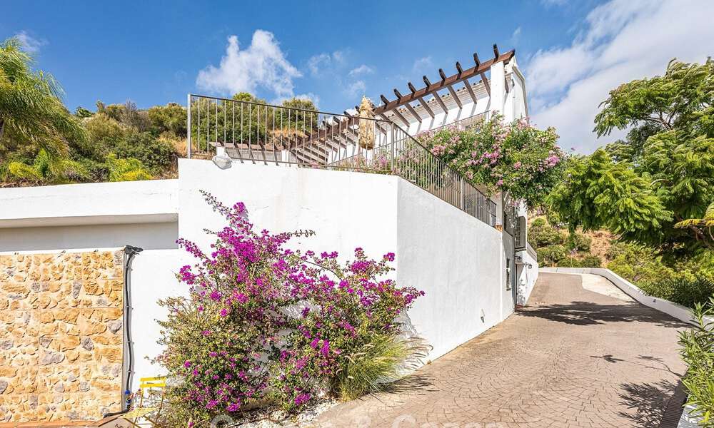 Villa de luxe méditerranéenne avec vue panoramique à vendre, nichée dans les collines verdoyantes de Marbella - Benahavís 789889