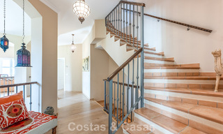 Villa de luxe méditerranéenne avec vue panoramique à vendre, nichée dans les collines verdoyantes de Marbella - Benahavís 789900 