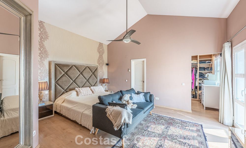 Villa de luxe méditerranéenne avec vue panoramique à vendre, nichée dans les collines verdoyantes de Marbella - Benahavís 789911