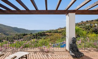 Villa de luxe méditerranéenne avec vue panoramique à vendre, nichée dans les collines verdoyantes de Marbella - Benahavís 789913 