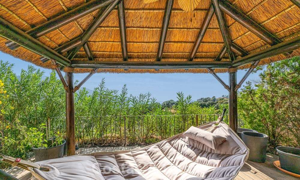 Villa de luxe méditerranéenne avec vue panoramique à vendre, nichée dans les collines verdoyantes de Marbella - Benahavís 789923