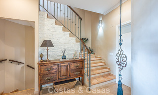 Villa de luxe méditerranéenne avec vue panoramique à vendre, nichée dans les collines verdoyantes de Marbella - Benahavís 789940 