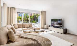 2 villas de luxe contemporaines à vendre, situées côte à côte à seulement 400 m de la plage à Casares, Costa del Sol 788025 