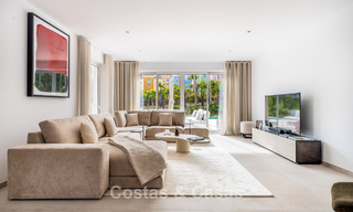 2 villas de luxe contemporaines à vendre, situées côte à côte à seulement 400 m de la plage à Casares, Costa del Sol 788026 