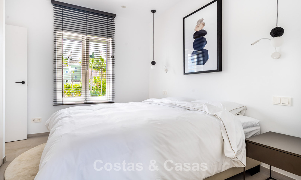 2 villas de luxe contemporaines à vendre, situées côte à côte à seulement 400 m de la plage à Casares, Costa del Sol 788040