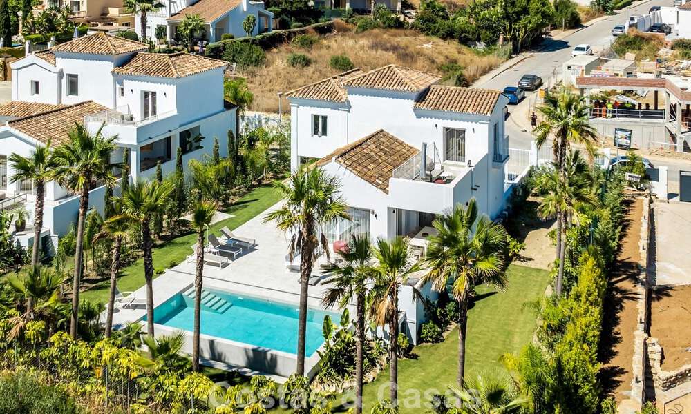 2 villas de luxe contemporaines à vendre, situées côte à côte à seulement 400 m de la plage à Casares, Costa del Sol 788059
