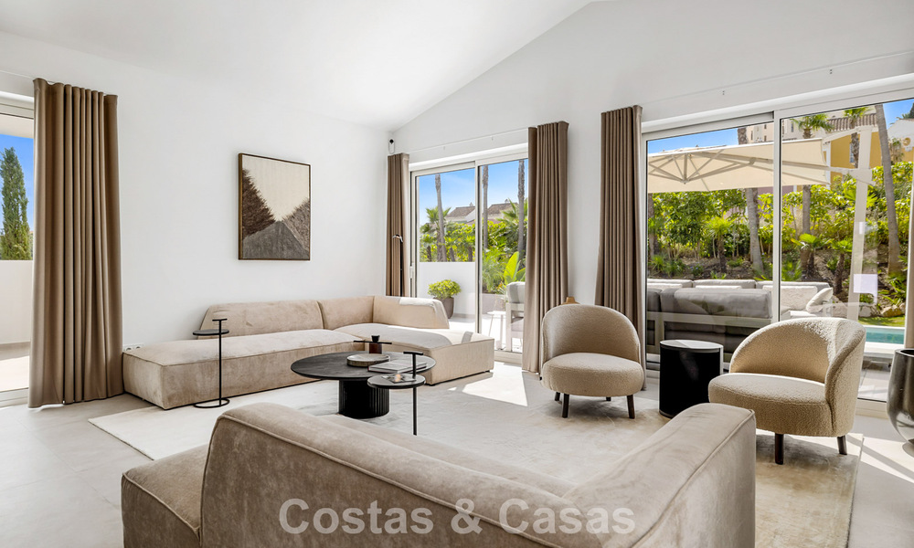 2 villas de luxe contemporaines à vendre, situées côte à côte à seulement 400 m de la plage à Casares, Costa del Sol 788069