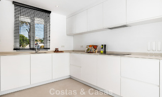 2 villas de luxe contemporaines à vendre, situées côte à côte à seulement 400 m de la plage à Casares, Costa del Sol 788079 