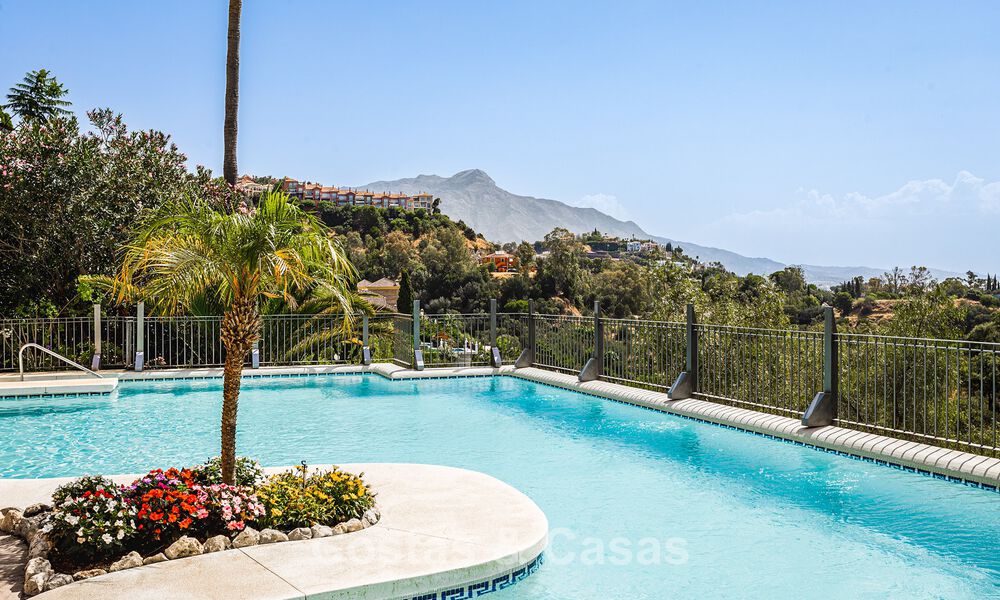 Appartement spacieux, prêt à emménager avec vue sur la mer à vendre à Benahavís - Marbella 787867