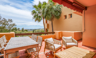 Appartement spacieux, prêt à emménager avec vue sur la mer à vendre à Benahavís - Marbella 787869 