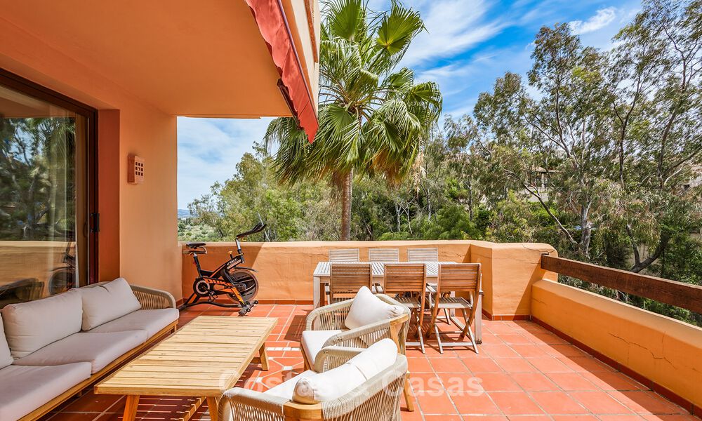 Appartement spacieux, prêt à emménager avec vue sur la mer à vendre à Benahavís - Marbella 787871