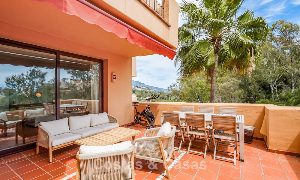 Appartement spacieux, prêt à emménager avec vue sur la mer à vendre à Benahavís - Marbella 787875