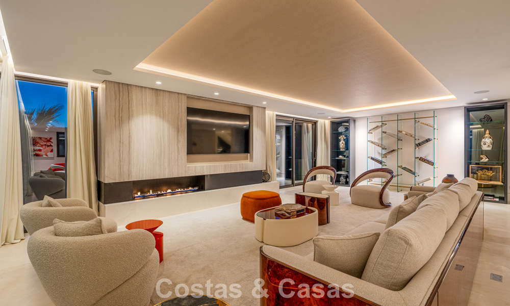 Villa de prestige avec vue mer à vendre sur le Golden Mile de Marbella 788124