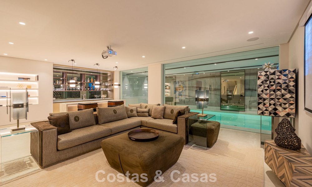 Villa de prestige avec vue mer à vendre sur le Golden Mile de Marbella 788128