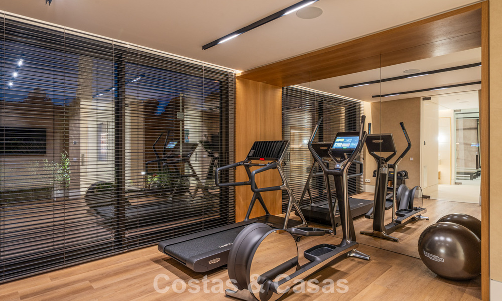 Villa de prestige avec vue mer à vendre sur le Golden Mile de Marbella 788130