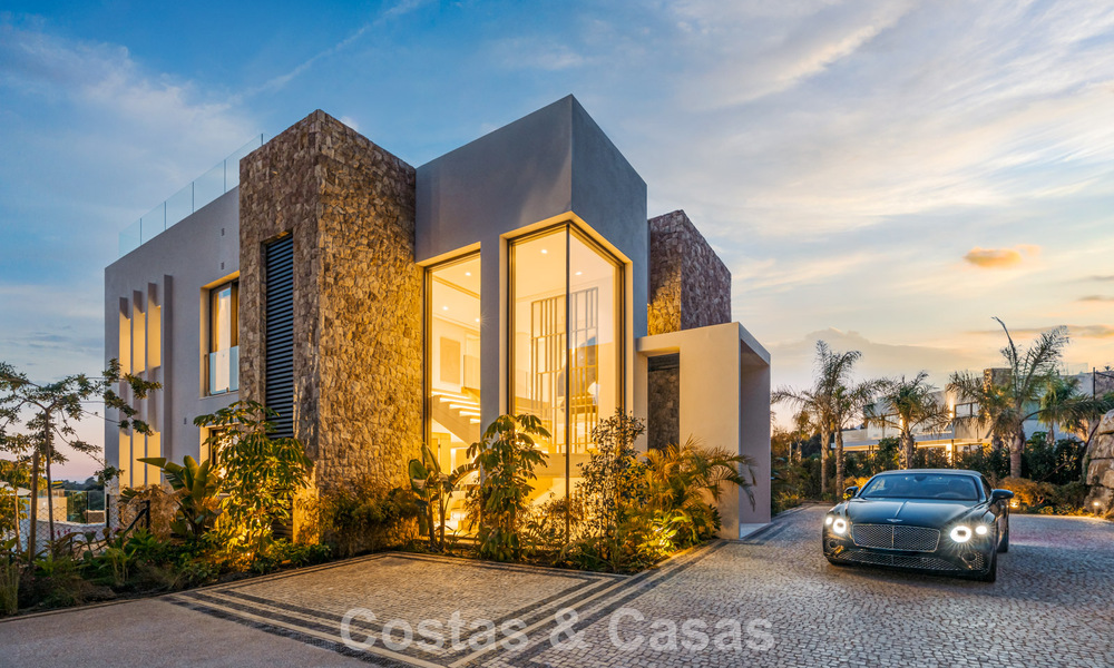 Villa de luxe moderniste avec vue sur la mer à vendre sur le Golden Mile de Marbella 788159