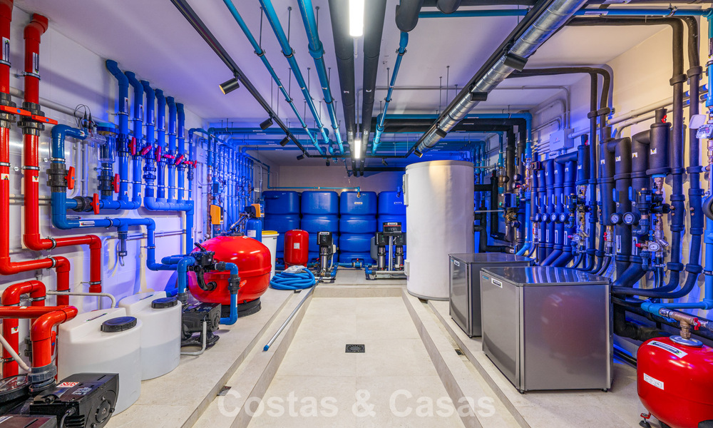 Villa de luxe moderniste avec vue sur la mer à vendre sur le Golden Mile de Marbella 788160