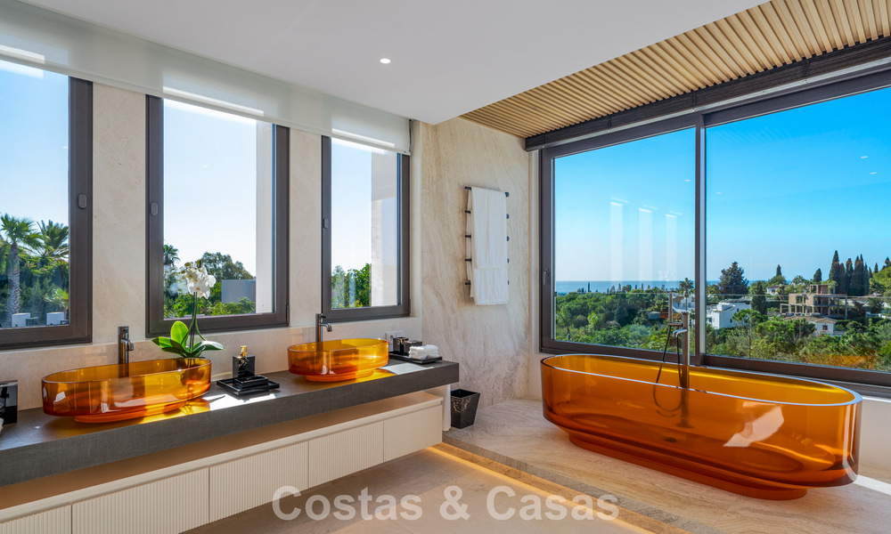 Villa de luxe moderniste avec vue sur la mer à vendre sur le Golden Mile de Marbella 788173