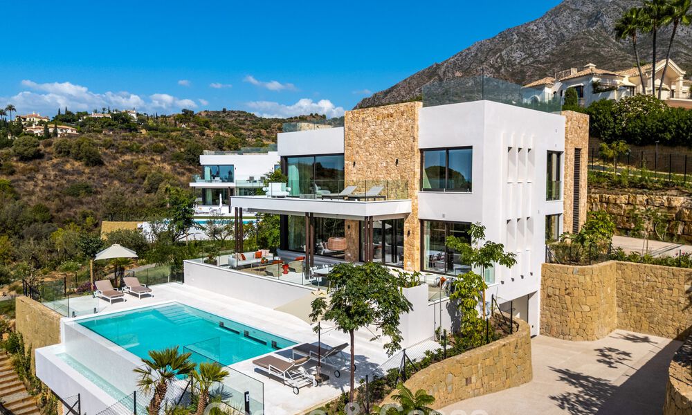 Villa de luxe moderniste avec vue sur la mer à vendre sur le Golden Mile de Marbella 788175