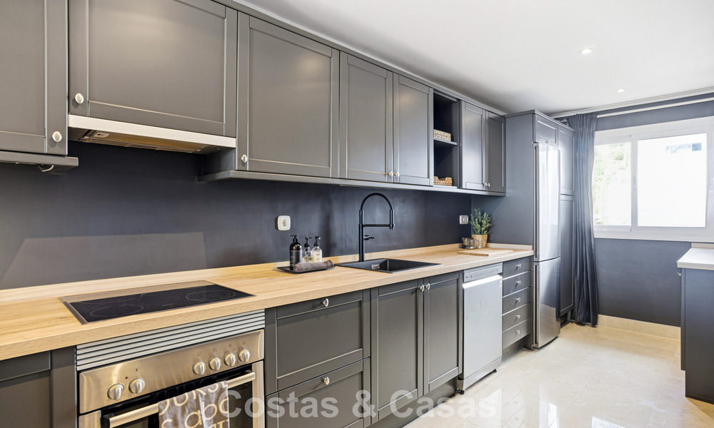 Appartements à vendre dans une résidence sécurisée à Nueva Andalucia, Marbella 788725