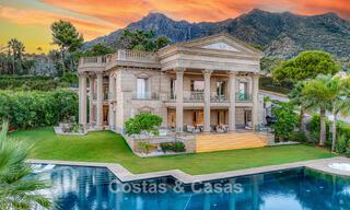 Magnifique villa néoclassique à vendre dans le prestigieux domaine privé et sécurisé de Sierra Blanca, Marbella 788199 