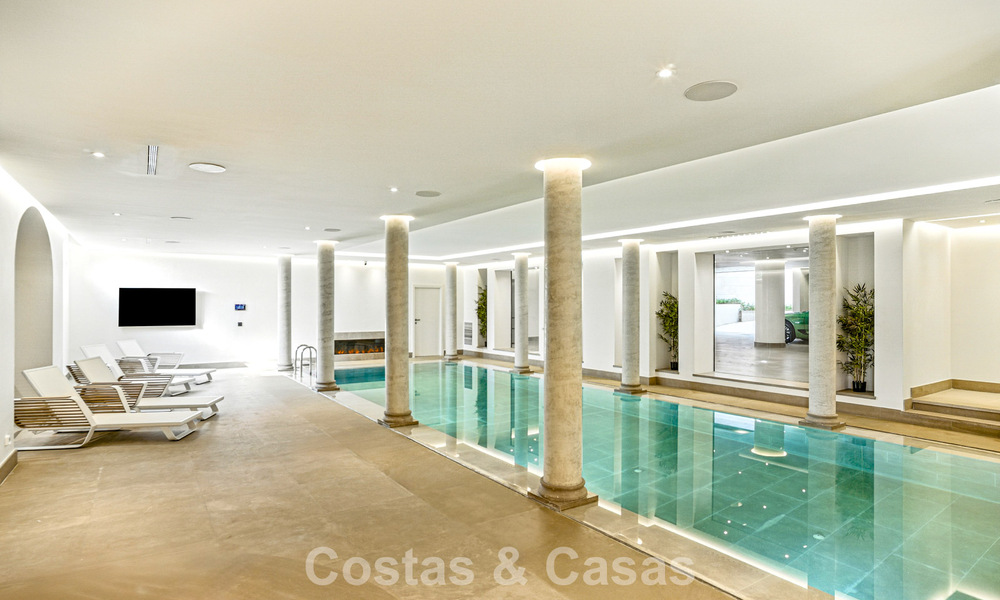 Magnifique villa néoclassique à vendre dans le prestigieux domaine privé et sécurisé de Sierra Blanca, Marbella 788200