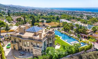 Magnifique villa néoclassique à vendre dans le prestigieux domaine privé et sécurisé de Sierra Blanca, Marbella 788210 